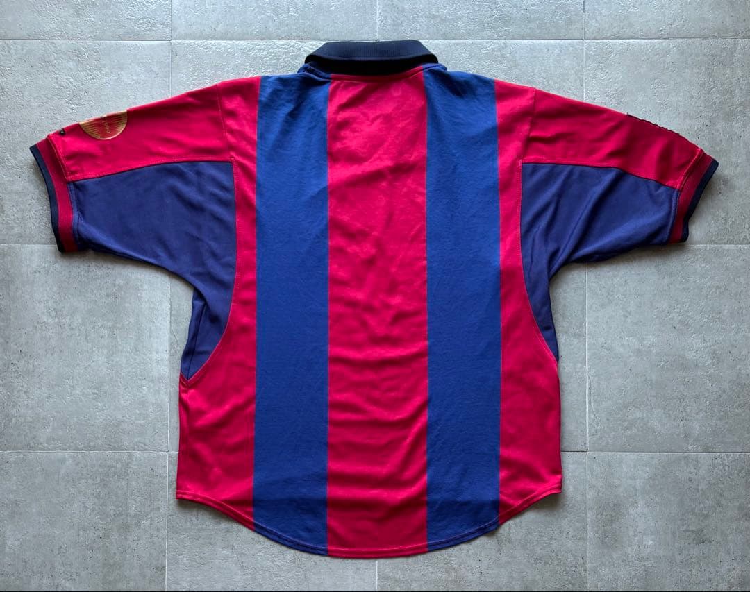 2000-2001 バルセロナ　ナイキ　ホームユニフォーム　正規品